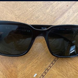 Ray ban sunglasses